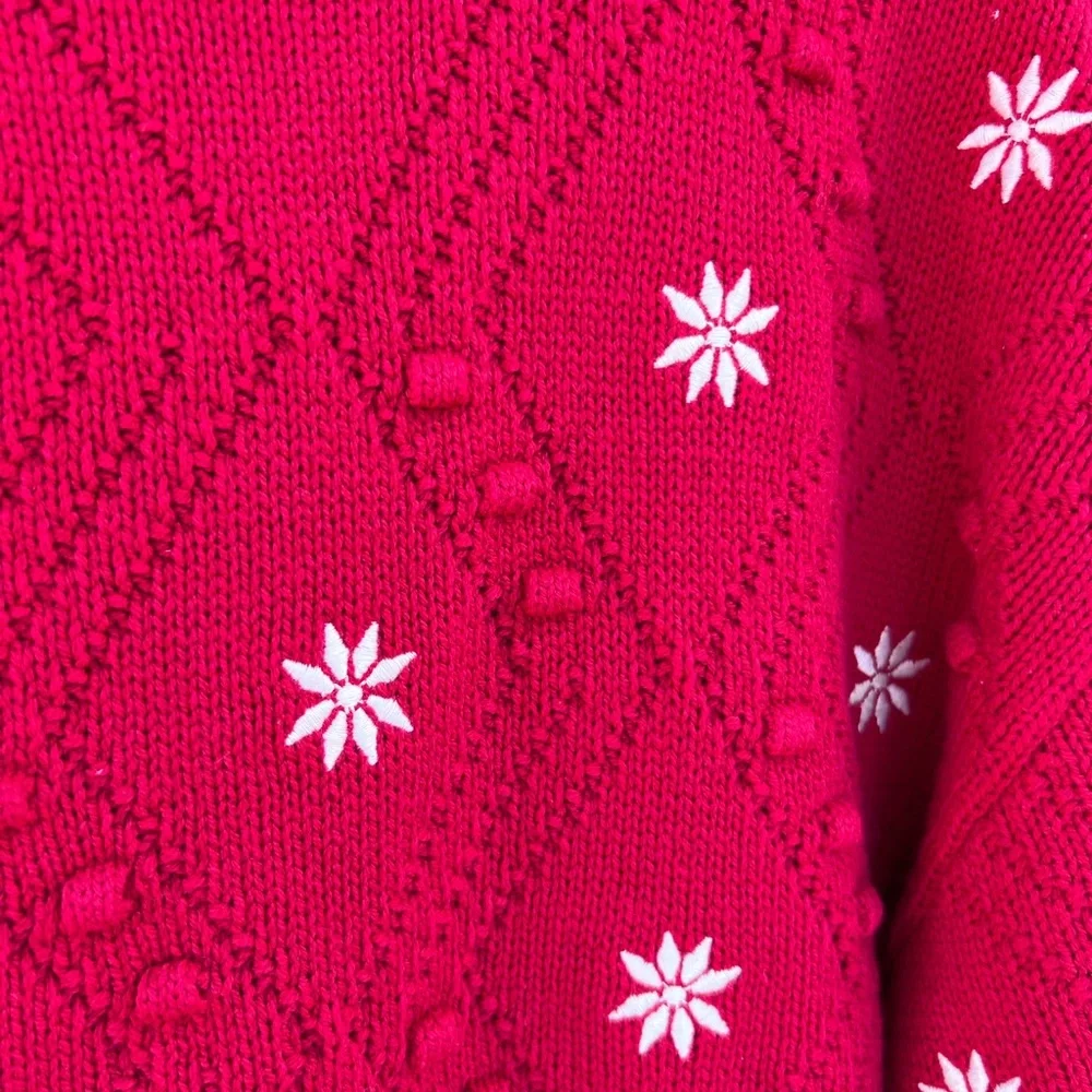 NWT Talbots Gorgeous Red Argyle Weave White Embroidered Flowers Cardigan